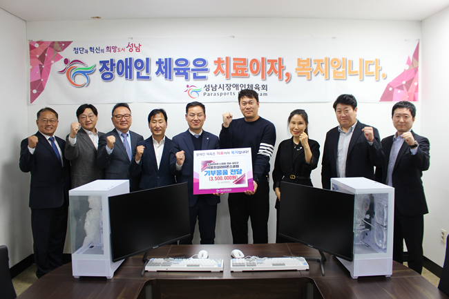 �Ѽ����̿½�Ŭ��,